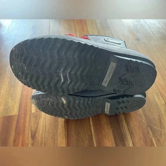 Sorel snow/rain boots - Picture 7 of 8